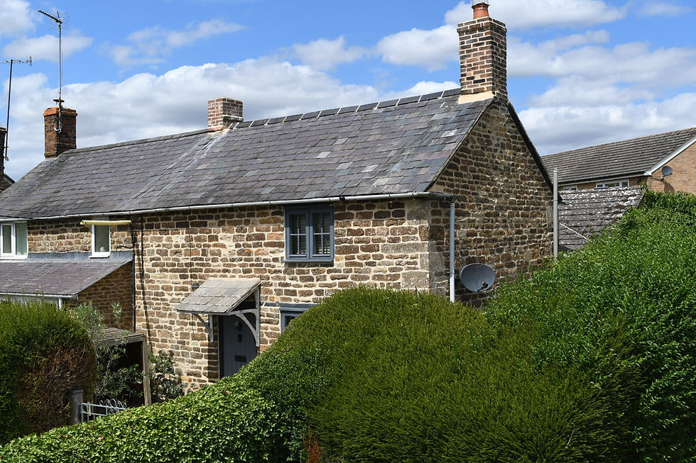 This lovely cottage is a fantastic example of an ironstone building that is so typical of the region we work in. The Marlestone bedrock encompasses much of of the local area and has a rich colour ranging from cream to a dark chocolate brown with all manner of shades in between. This cottage required some rebuilding of the gable apex which was sadly had been poorly worked upon previously with deteriorated stonework rendered over with a thick cement mortar that exacerbated the decay process.