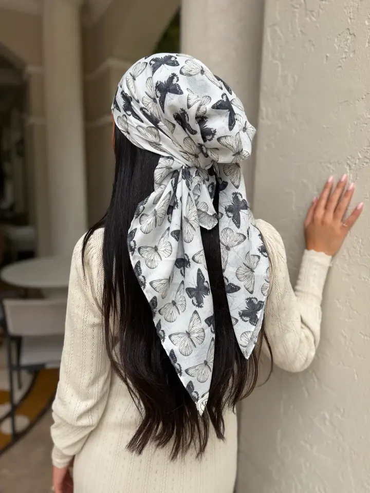 Noir Monarch Pretied Tichel Headscarf with Sewn In Non-Slip Grip Band