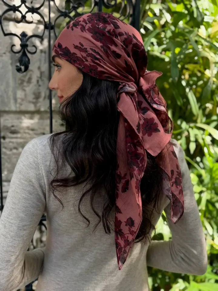Burgundy Floral Patchwork Pretied Headscarf – Non-Slip Tichel