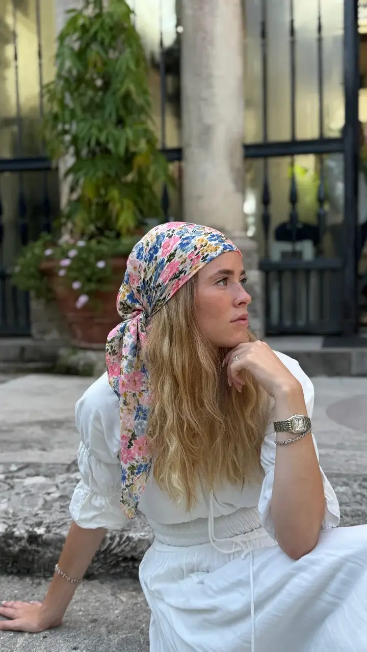 Floral Pretied Headscarf – Non-Slip Tichel