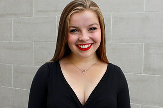 Gwen Paker's professional headshot