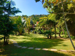 a5d361ef-ae7a-4c12-8f7e-a0587df295eb