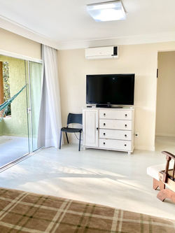 f6ef6b77-0ecc-439c-a3b1-a840297d4c0e