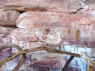 Serra das Paridas: arte rupestre na Chapada Diamantina