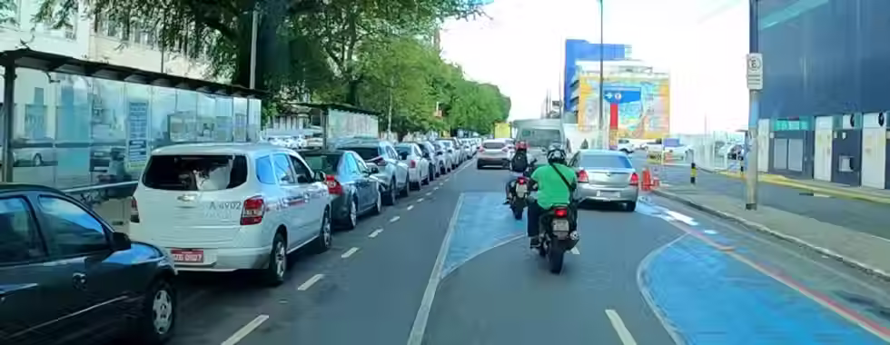 Terminal da França: ponto estratégico para transporte e turismo