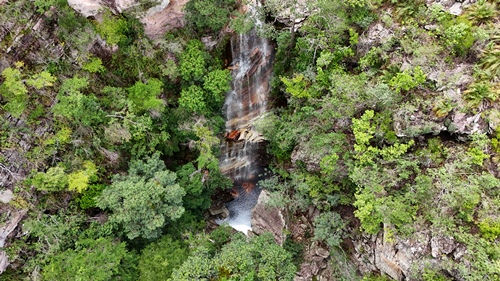 Cachoeira da Bunda de Couro Comunidade Quilombola Camulengo