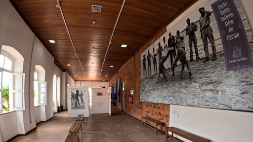 Galeria Memorial da Capoeira, no interior do Forte Santo Antônio Além do Carmo