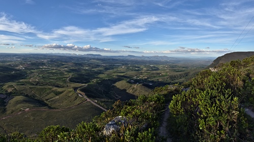 Vista panorâmica no mirante do Morro de Santa Bárbara em Barra da Estiva