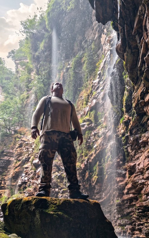 Cachoeira da Roncadeira em Itaetê historiador Márcio Torres