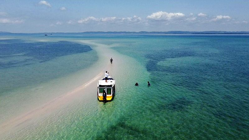 Drone vista aérea Coroa do Limo Itaparica