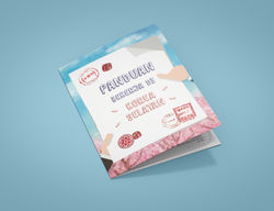 Leaflet_2xA5_Mockup_2