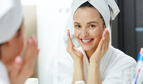 Je-dagelijkse-beauty-routine-voor-een-stralende-huid-960x560.jpeg