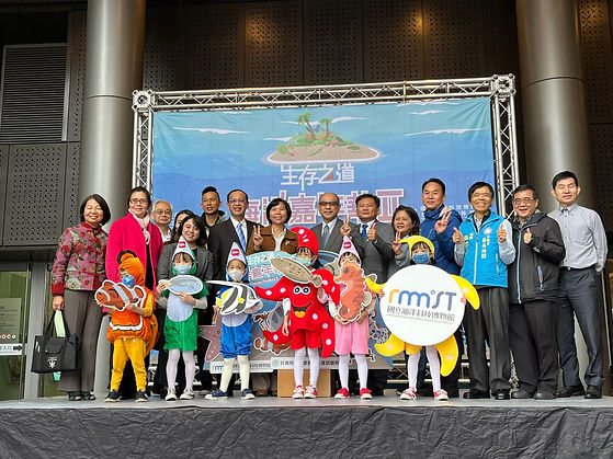 開幕記者會合照.jpg