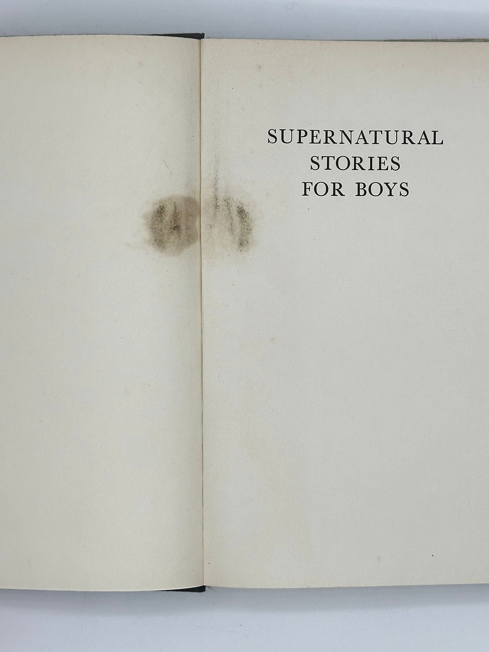 Thumbnail: Supernatural Stories for Boys. Published by The Hamlyn Publishing Group