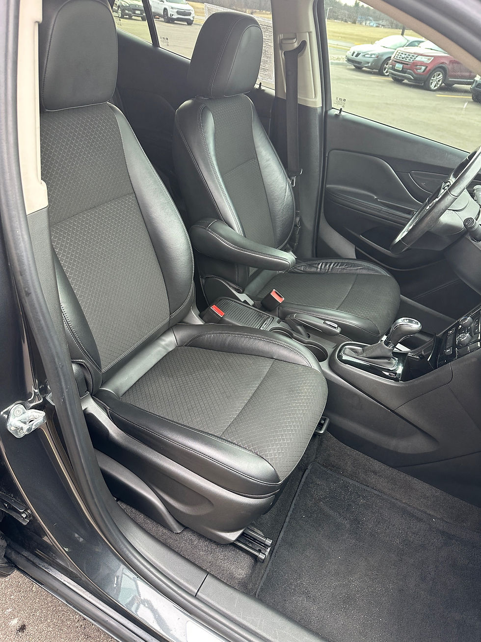 Thumbnail: 2016 Buick Encore Preferred