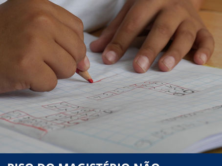 AZONASUL CRITICA REAJUSTE DO PISO SALARIAL DO MAGISTÉRIO.