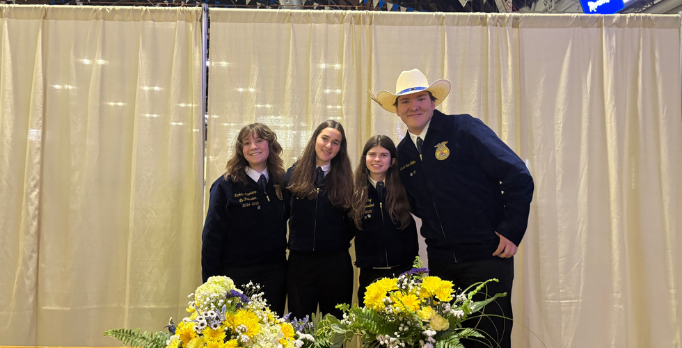 Four FFA members and advisor, 2025 NYS FFA Aquaculture Champions!