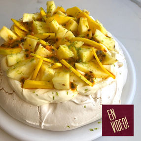 Pavlova Tropical