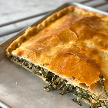 Masa de pascualina con relleno de achicoria