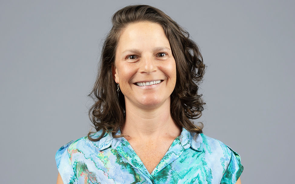 LillianMindich_Headshot__20220503_0065(2).jpg