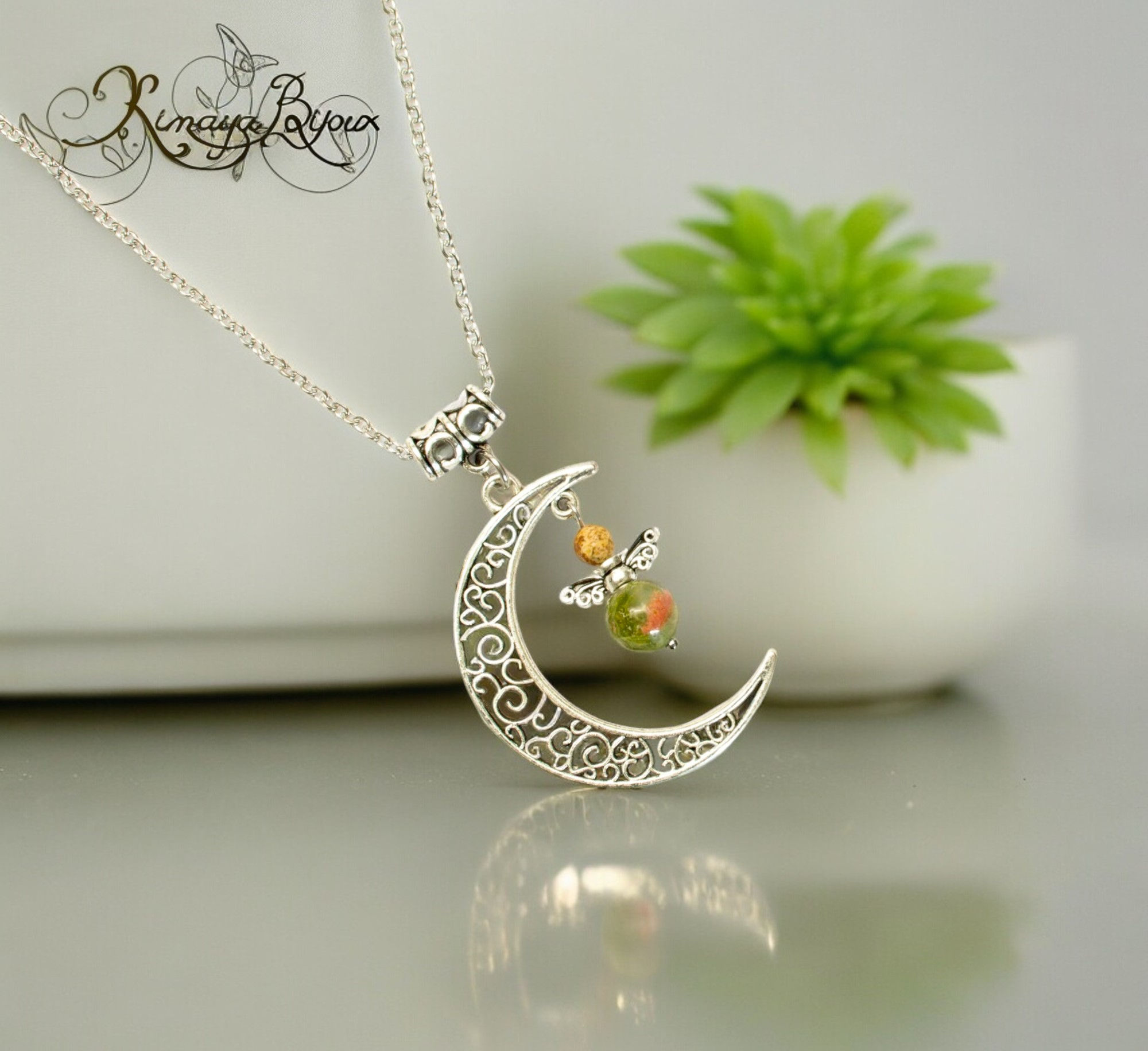 Collier artisanal avec pendentif féerique unakite et jaspe paysage