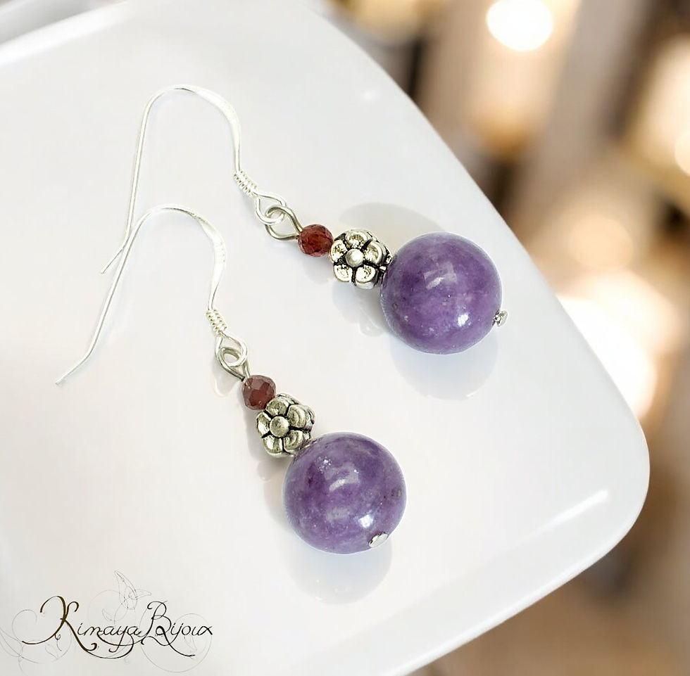 Miniature : Boucles d'oreilles artisanales en pierre naturelle lépidolite et grenat