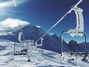 assistante_de_direction_freelance_stations_de_ski_communication_community_management_pyreneesgestion.com