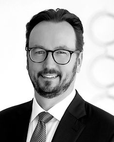 Eldridge Head Shot - Jonathan Eldridge_edited.jpg