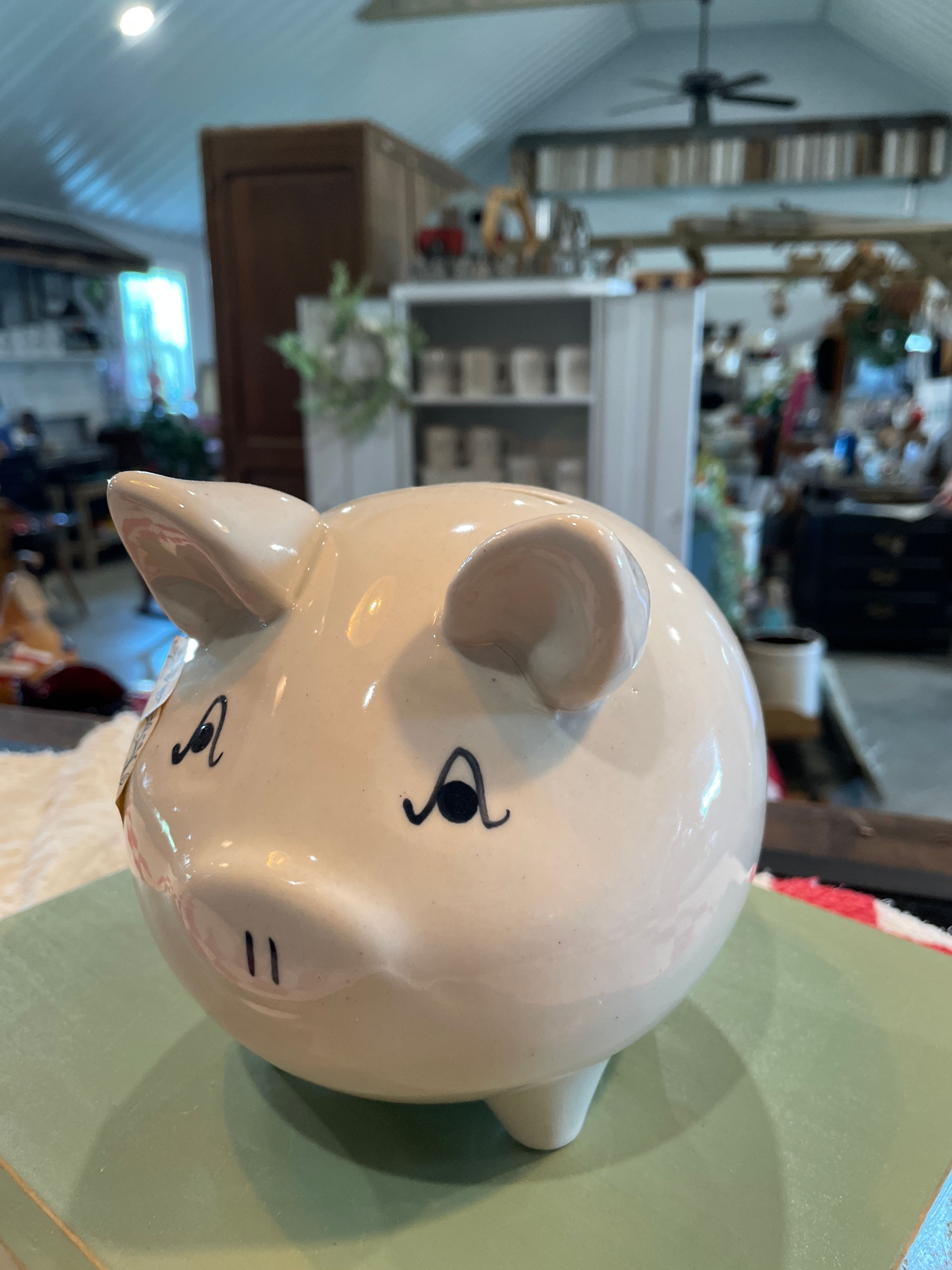 Piggy bank 