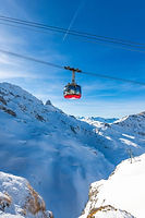 cable car swiss - newlyswissed.jpg
