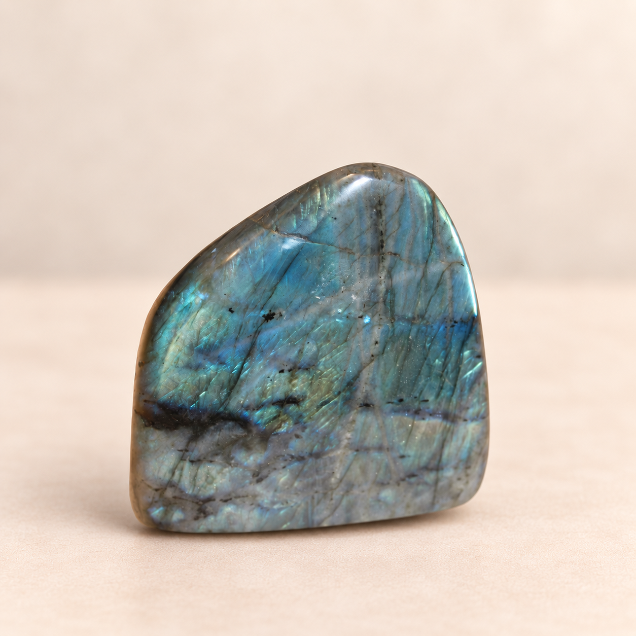 Labradorite polie