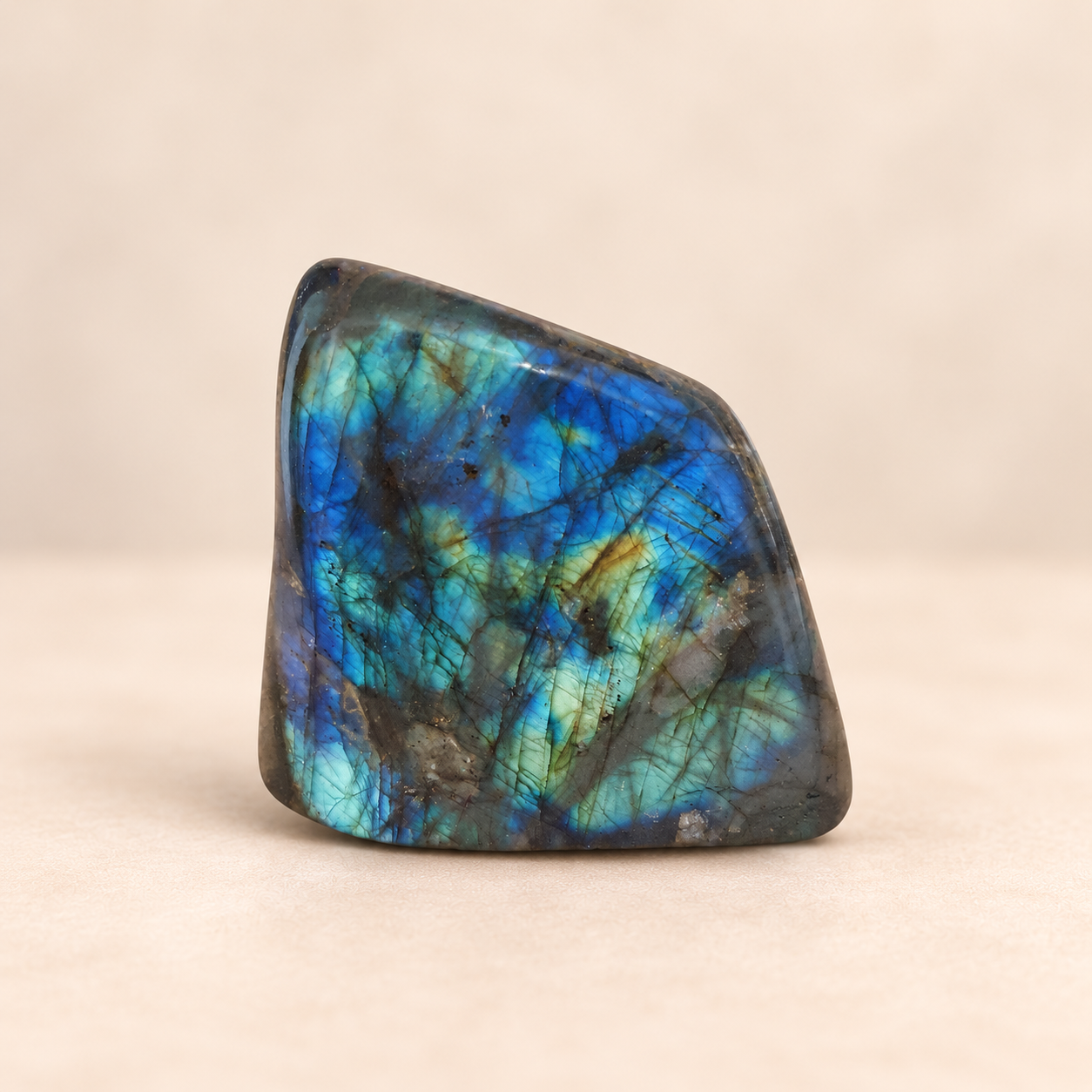Labradorite polie