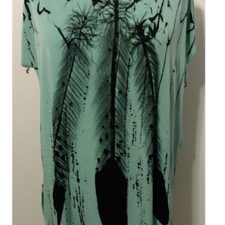 3 Feathers on Turquoise T-shirt