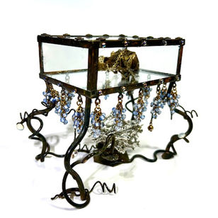 Legacy

Reliquary sculpture by Richard Bradley from My Pink Planet