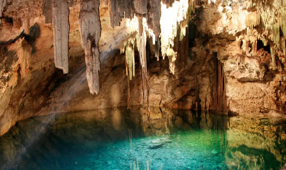 cenotes-de-cuzama-yucatan-flickr.webp
