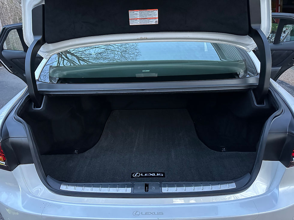 Lexus Sedan
