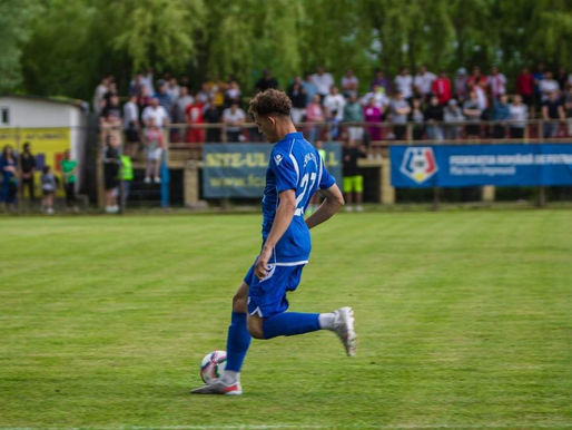 „Nu mi-aș imagina să joc pe un alt post în teren!”