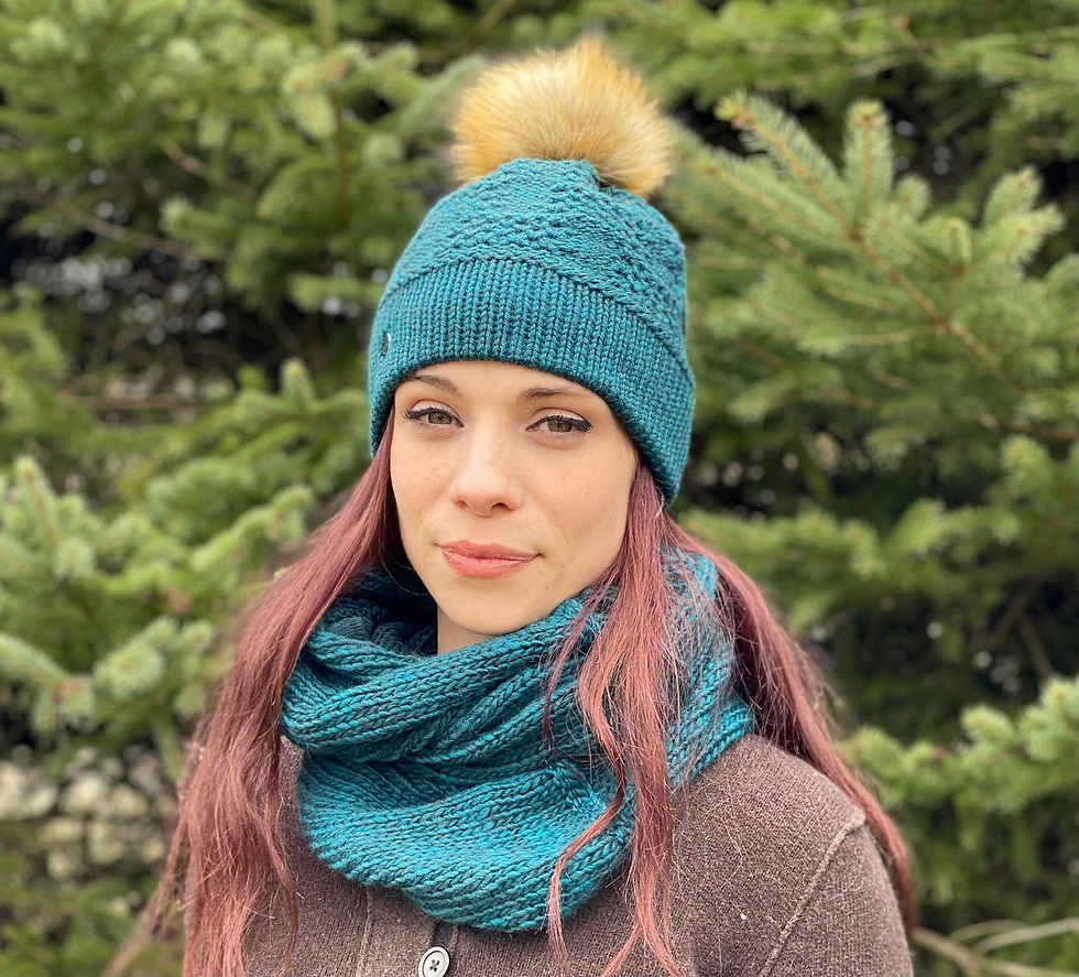 Maplegrove Beanie & Cozy Up Cowl