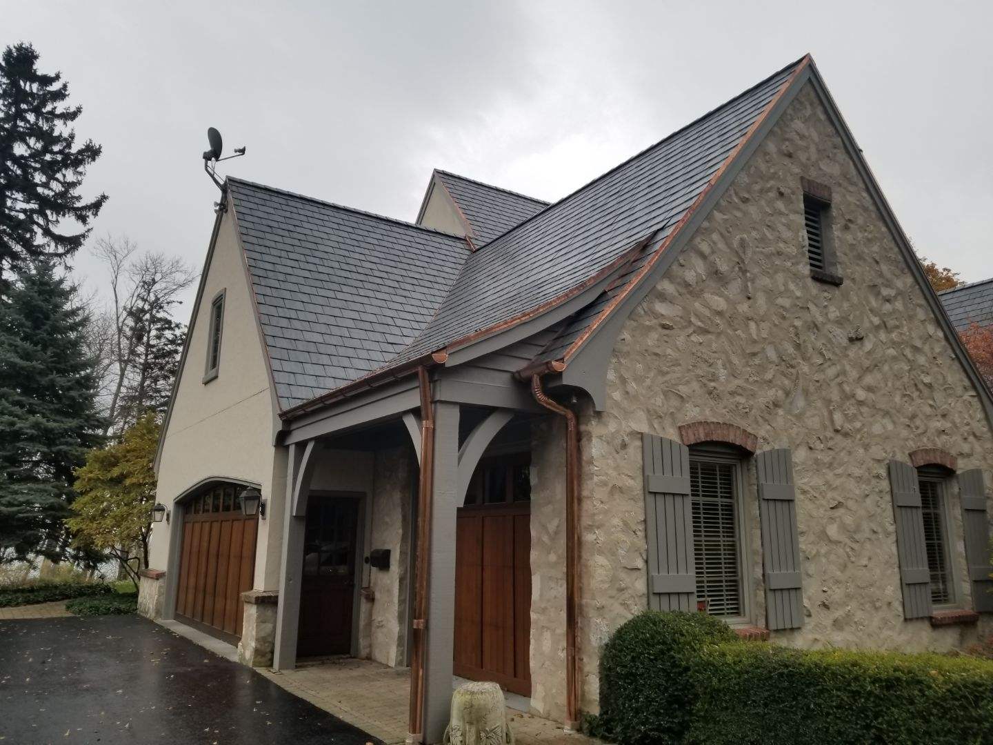 Specialty Products Oostburg Oostburg Seamless Gutters