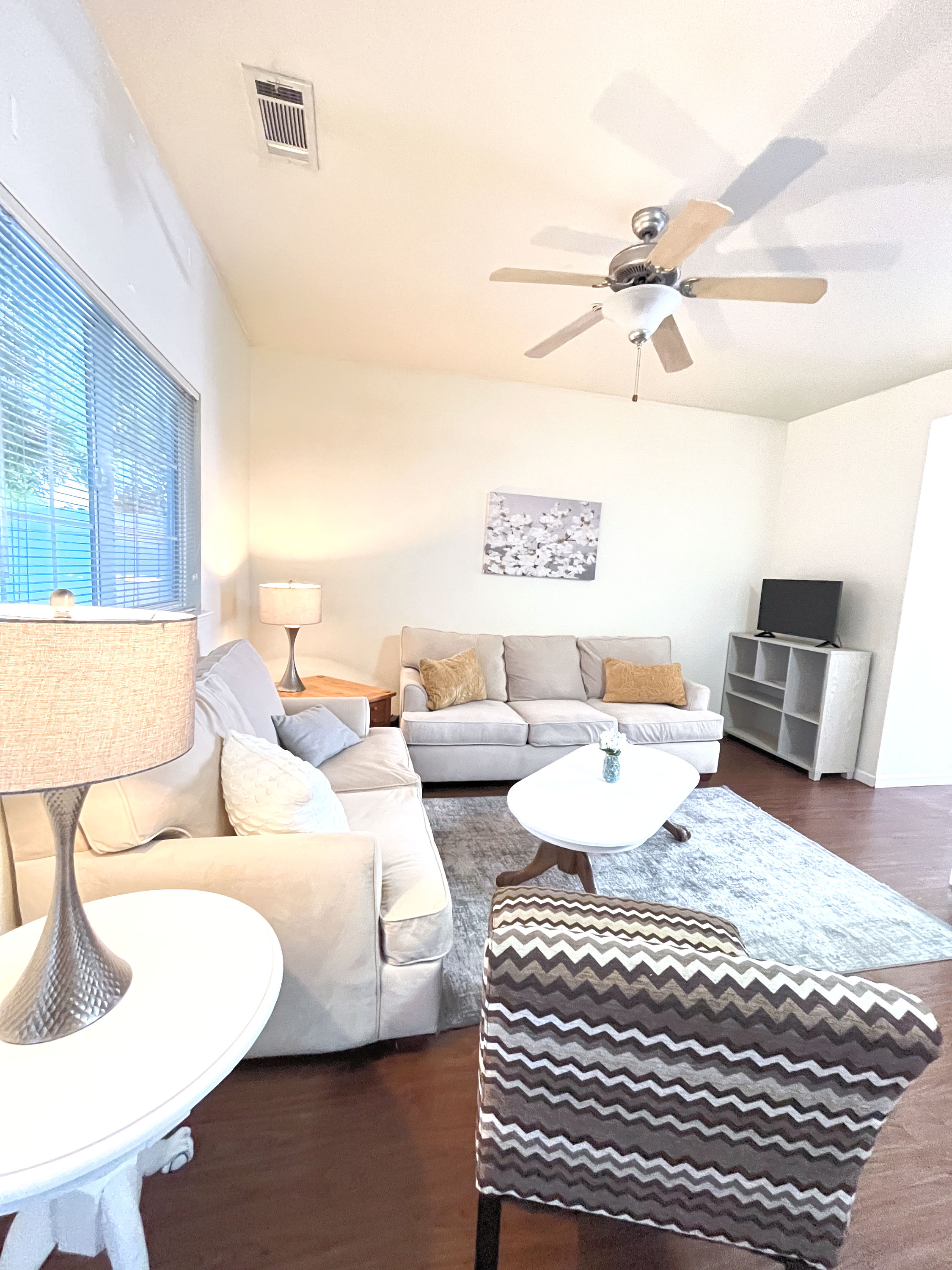 College View Townhomes 27 | 3 Bedroom 2.5 Bathroom