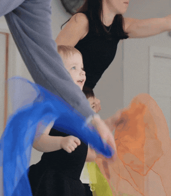 Toddler Wiggles and Giggles Class at Beyond the Barre