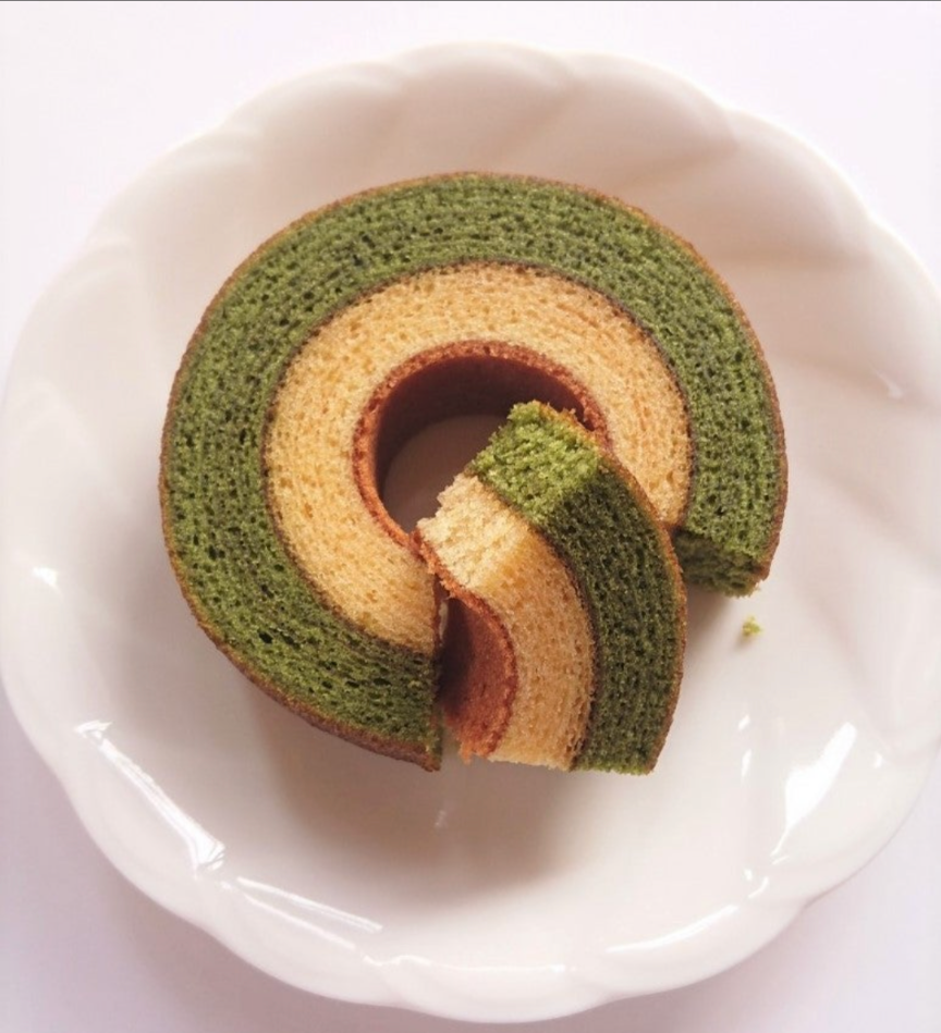 Thumbnail: Two-layered Baumkuchen made with soy milk and matcha

65g