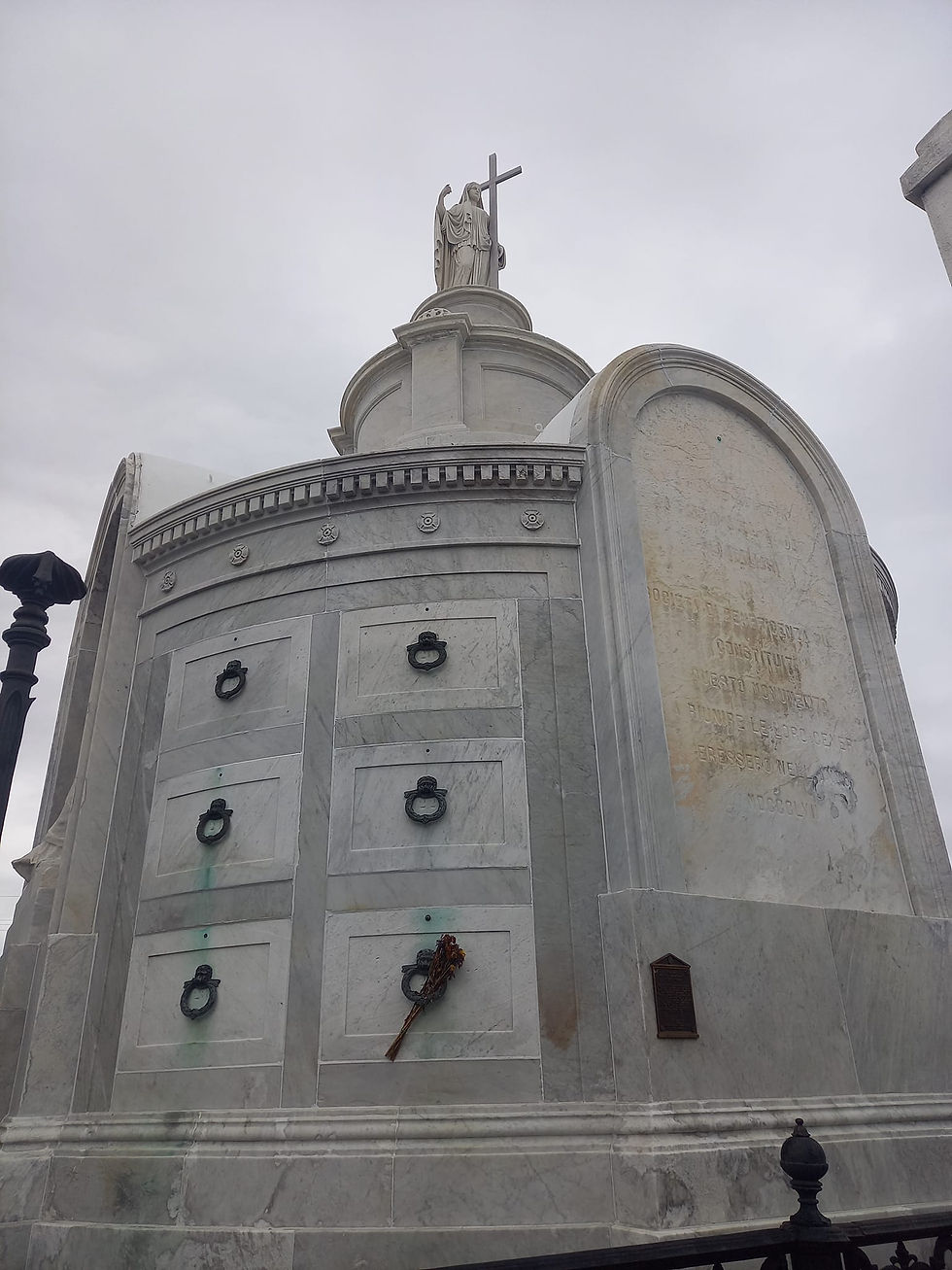 curiosity crime and cocktail time, new orleans, new orleans cemetery, st louis, st louis number one, marie laveau, delphine lalaurie, nicholas cage