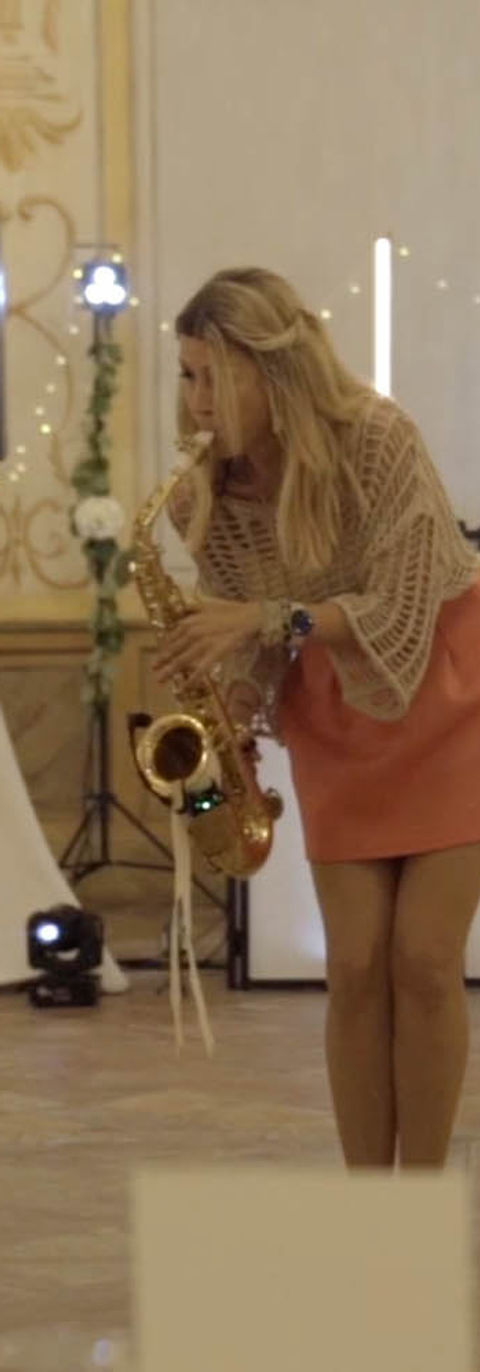 DJ saxophone var