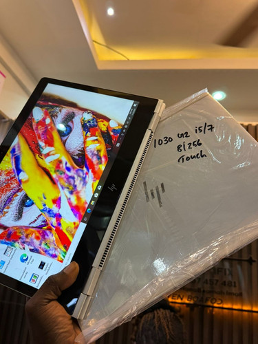 Hp EliteBook x360 1030 G2 i5 processor 7th generation 8GB RAM 256