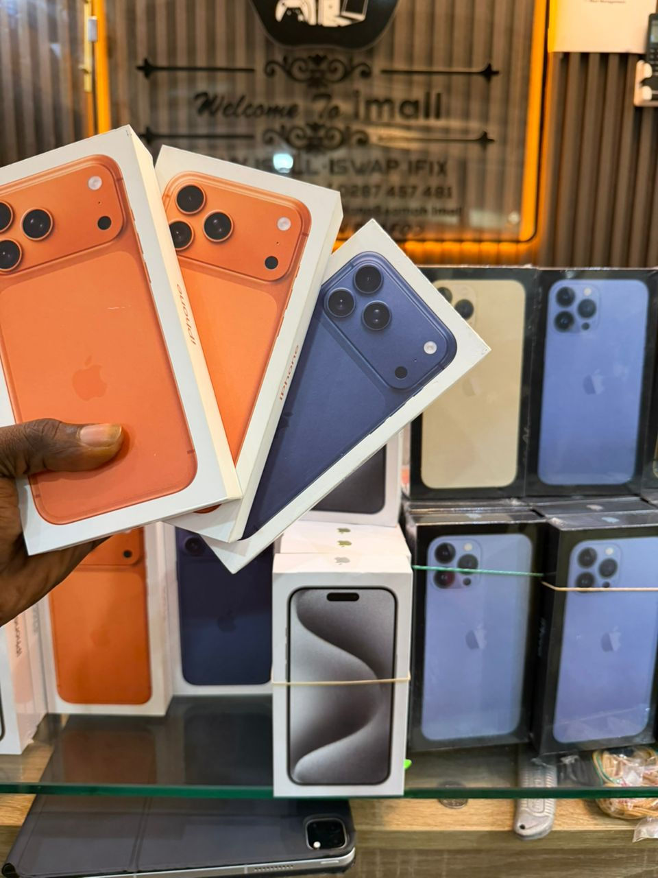 Thumbnail: 17pro Max Non Active 