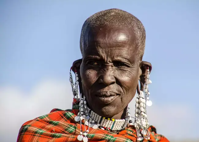 1331678-maasai-woman.webp