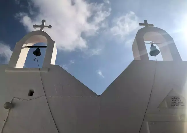 8001618-bell-tower-of-the-church-of-agios-ioannis-mykonos.webp