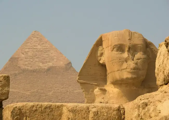 4666-pyramids-at-giza-egypt.webp