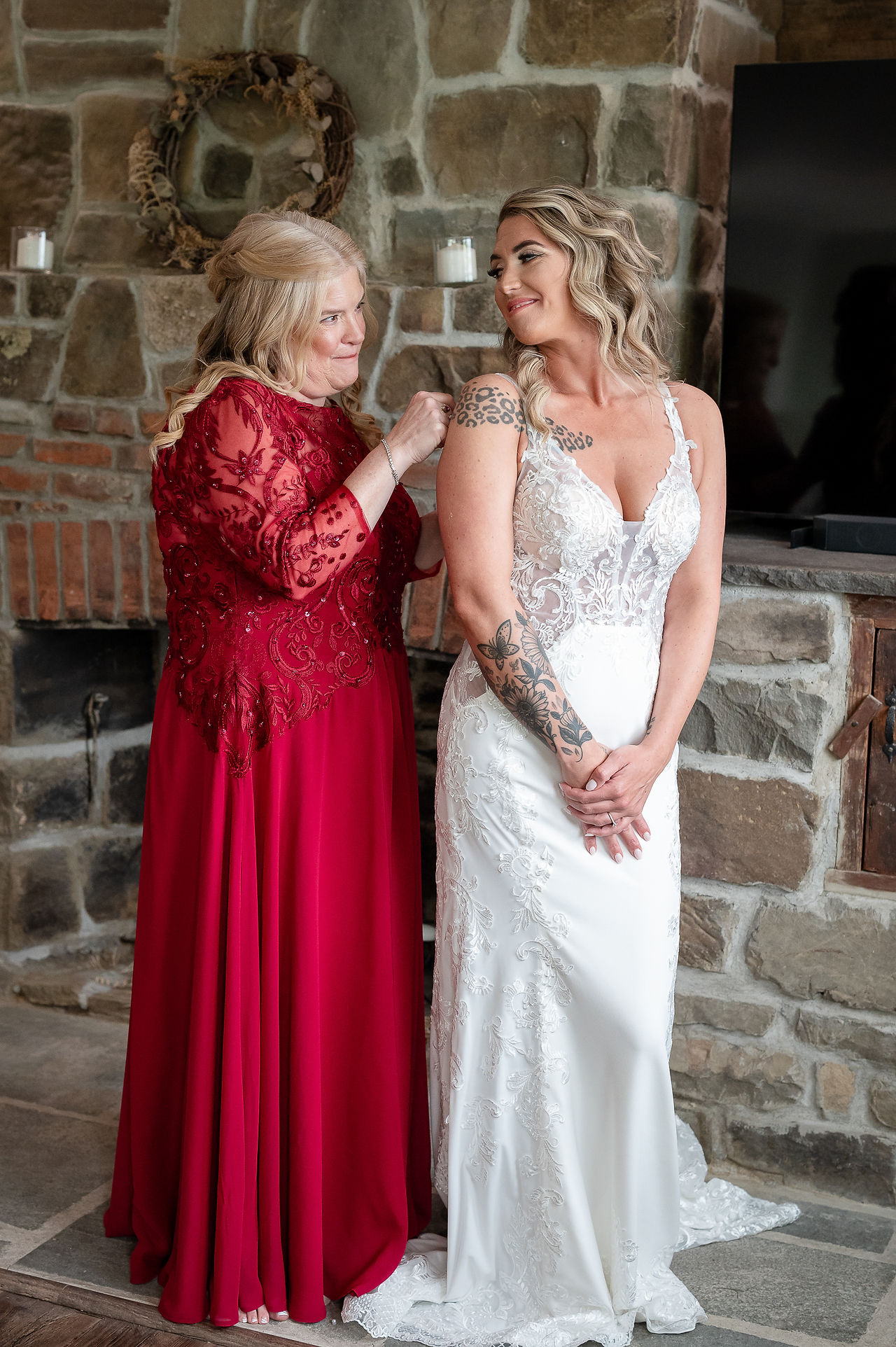 Bride with mom